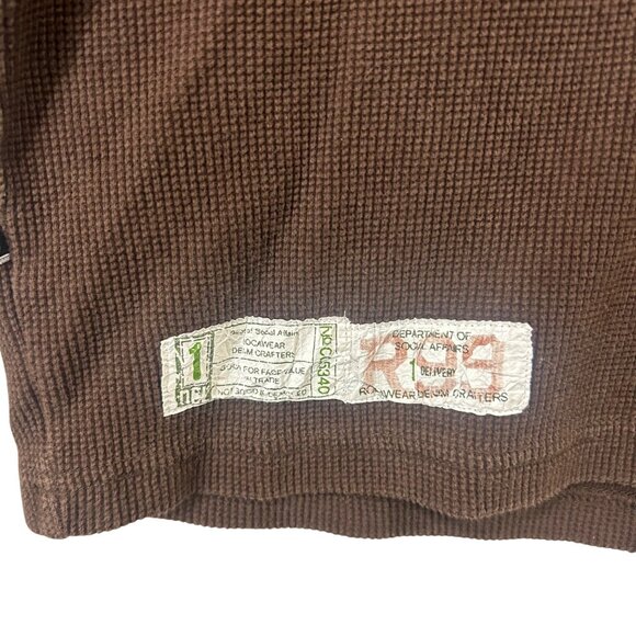 Rocawear Long Sleeve Thermal Men's Size L Brown Patches Faded Letters GUC - Picture 3 of 9